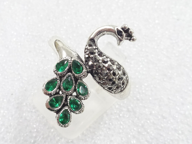 Japanese Kimono / Antique Accessories Metal